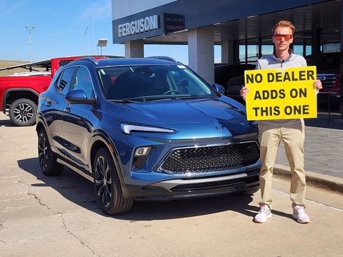 New 2026 Buick Encore GX Sport Touring image 1