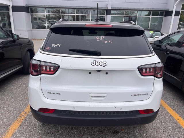 Used 2025 Jeep Compass Limited AWD/4WD image 4
