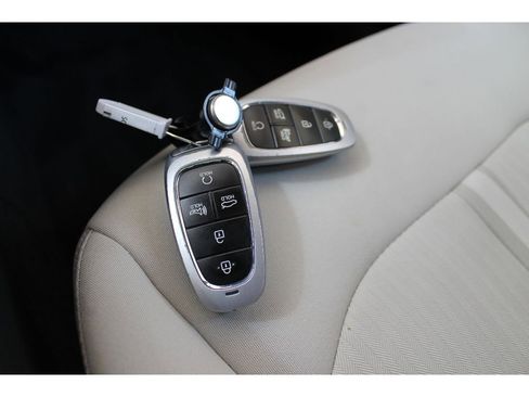 Used 2020 Hyundai Sonata SEL image 39