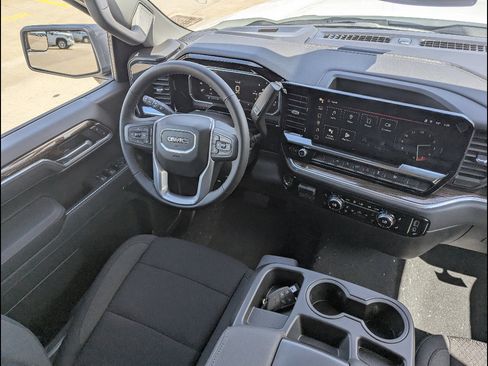 New 2026 GMC Sierra 1500 Elevation image 18