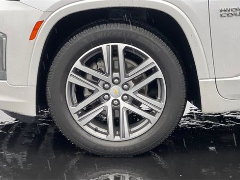Used 2022 Chevrolet Traverse High Country image 35
