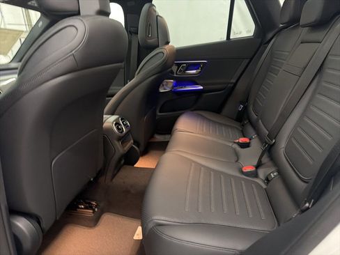 New 2026 Mercedes-Benz GLC 300 image 20