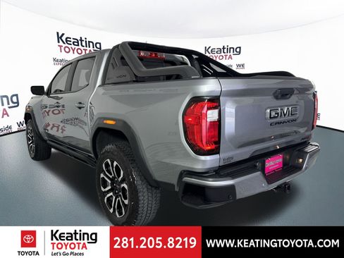 Used 2025 GMC Canyon AT4 w/ Nightfall Edition image 7