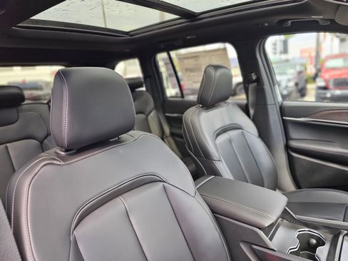 New 2026 Jeep Grand Cherokee Limited image 28