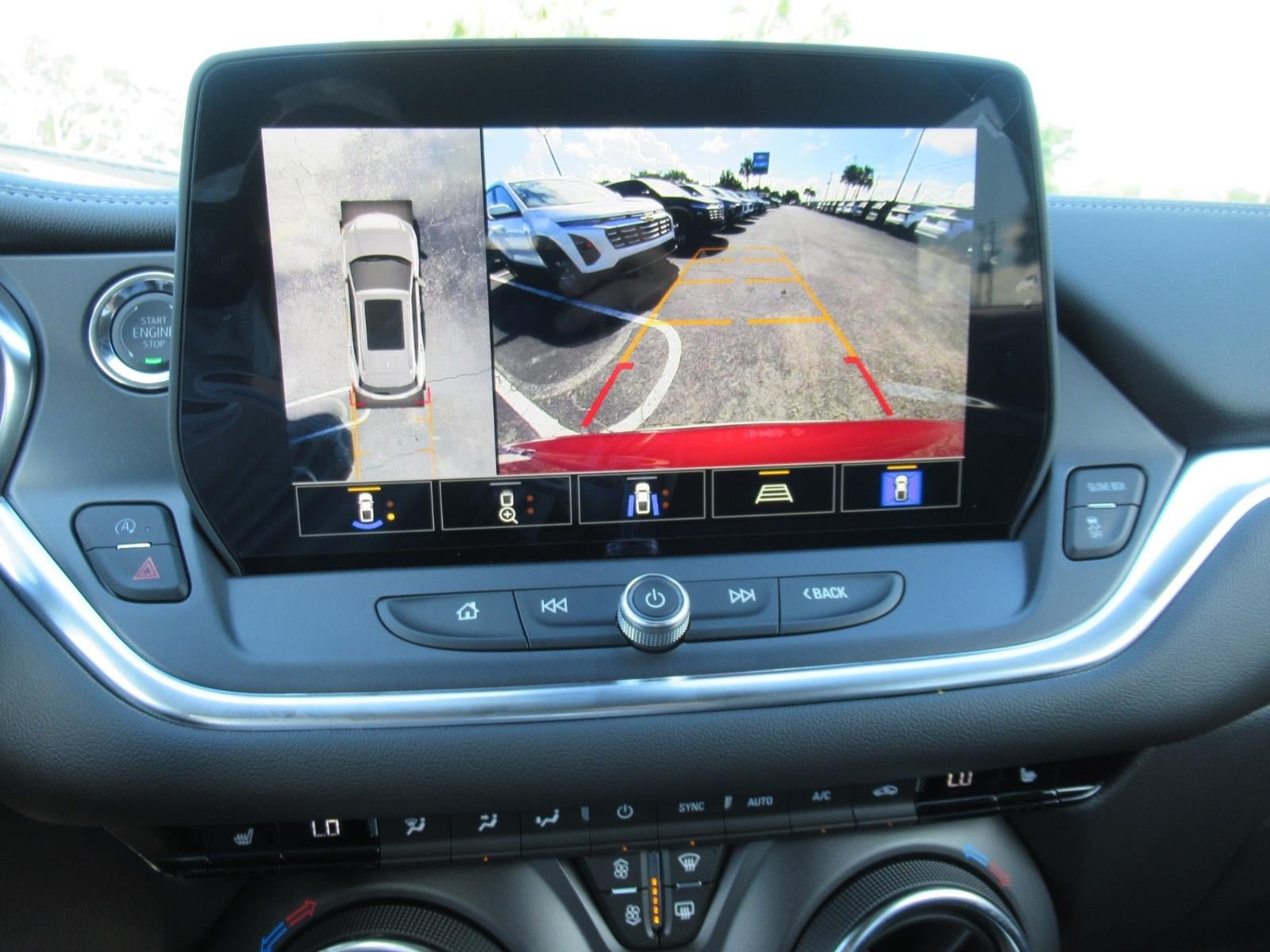 New 2026 Chevrolet Blazer LT w/ Sound & Technology Package FWD image 30
