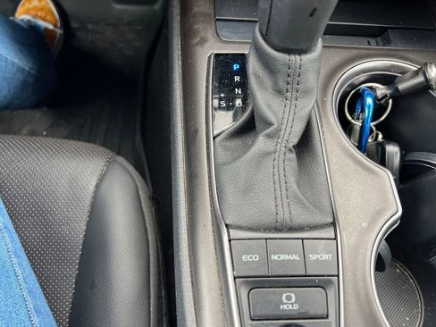 Used 2024 Toyota Camry XSE image 43