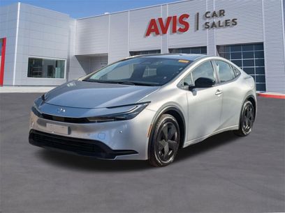 Used 2025 Toyota Prius LE