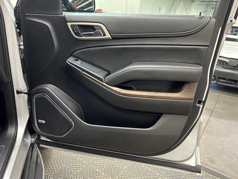 Used 2018 GMC Yukon Denali AWD/4WD image 18