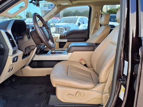 Used 2019 Ford F150 Lariat RWD image 19