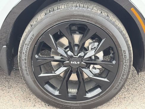 Certified 2023 Kia Sorento SX AWD/4WD image 9