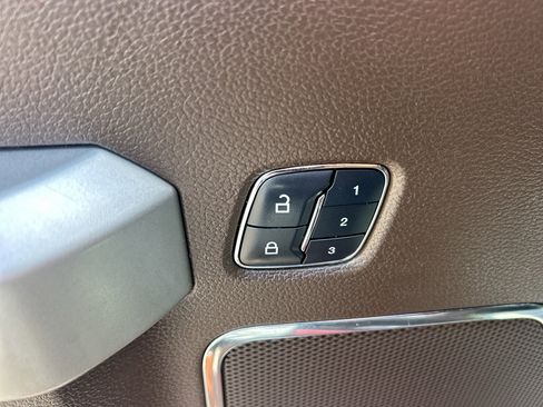 Used 2016 Ford F150 King Ranch w/ Equipment Group 601A Luxury AWD/4WD image 24