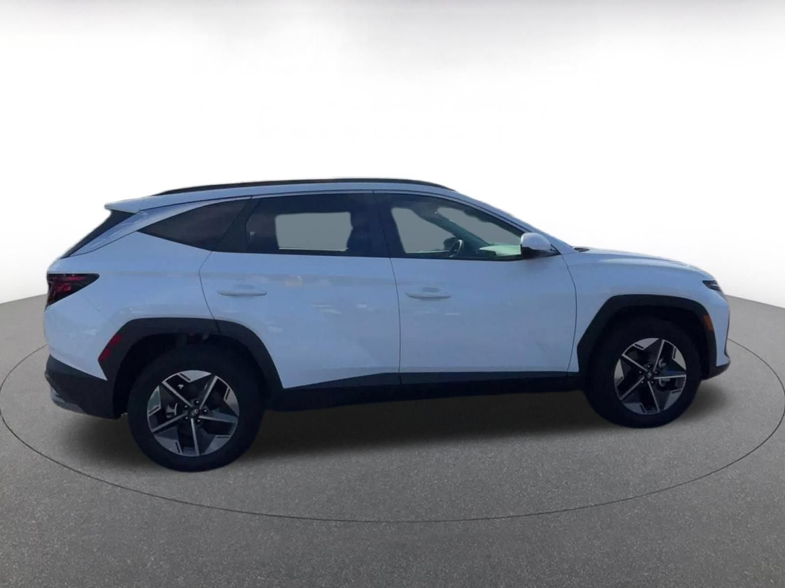 Used 2025 Hyundai Tucson SEL AWD/4WD image 15
