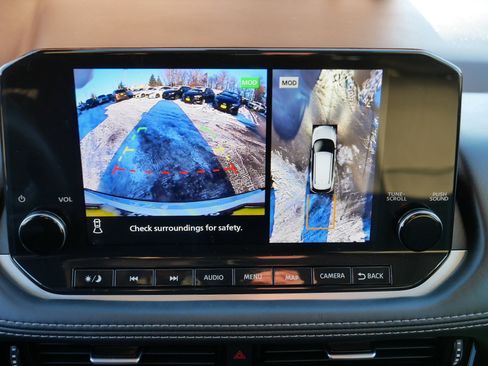 Certified 2023 Nissan Rogue SL w/ SL Premium Package image 26