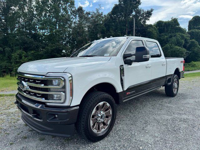 Used 2025 Ford F350 King Ranch AWD/4WD image 3