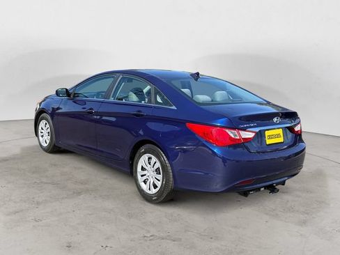 Used 2011 Hyundai Sonata GLS FWD image 3