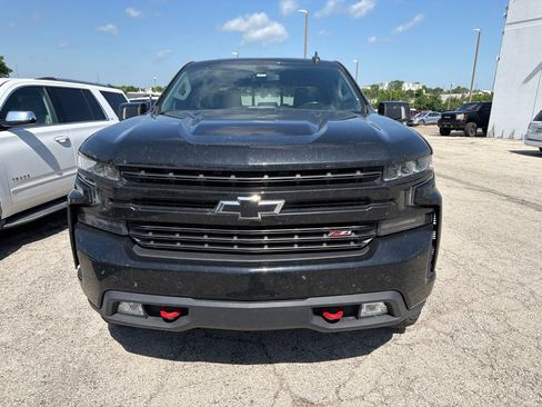 Used 2020 Chevrolet Silverado 1500 LT Trail Boss AWD/4WD image 2