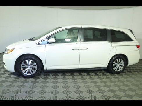 Used 2014 Honda Odyssey EX image 4