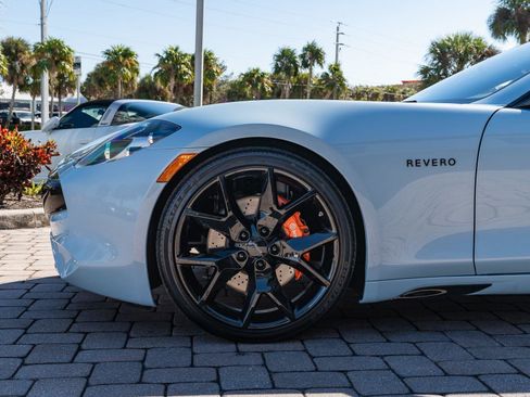 New 2025 Karma Revero Luxury RWD image 33