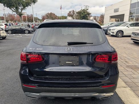 Used 2022 Mercedes-Benz GLC 300 image 5