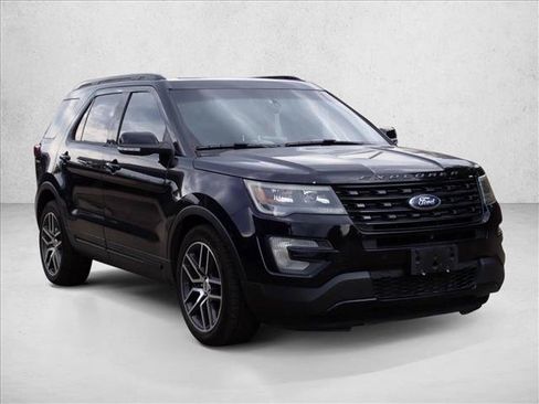 Used 2016 Ford Explorer Sport w/ Equipment Group 401A AWD/4WD image 15
