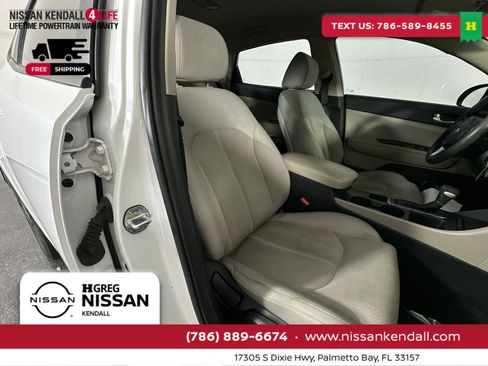 Used 2017 Kia Optima LX image 31