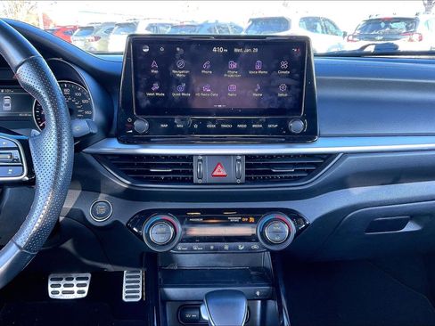 Used 2023 Kia Forte GT image 22