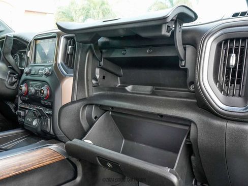 Used 2019 Chevrolet Silverado 1500 High Country w/ Technology Package image 70