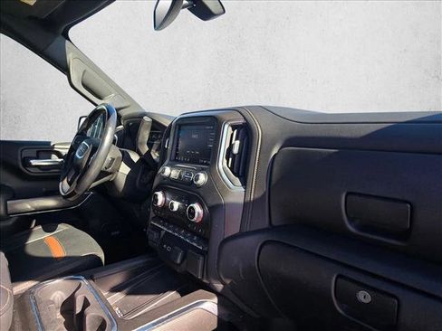 Used 2021 GMC Sierra 1500 SLT image 19