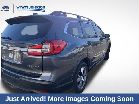 Used 2021 Subaru Ascent Premium w/ Convenience Package image 10