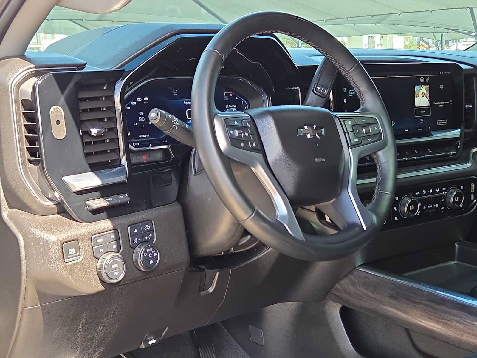Used 2025 Chevrolet Silverado 2500 LTZ w/ Trail Boss Package AWD/4WD image 10