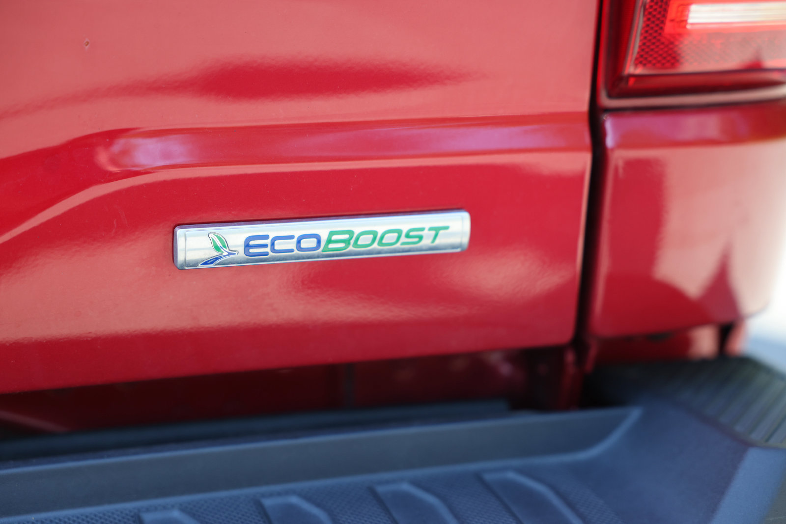 Certified 2022 Ford F150 XLT w/ Equipment Group 302A High AWD/4WD image 32