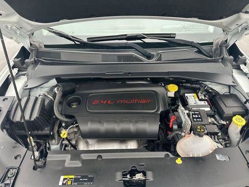 Certified 2022 Jeep Compass Limited image 26