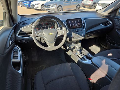 Used 2023 Chevrolet Malibu LT image 10