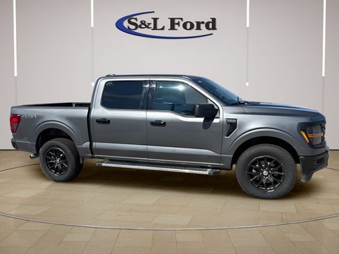 Certified 2025 Ford F150 XLT w/ Equipment Group 301A Standard AWD/4WD image 10