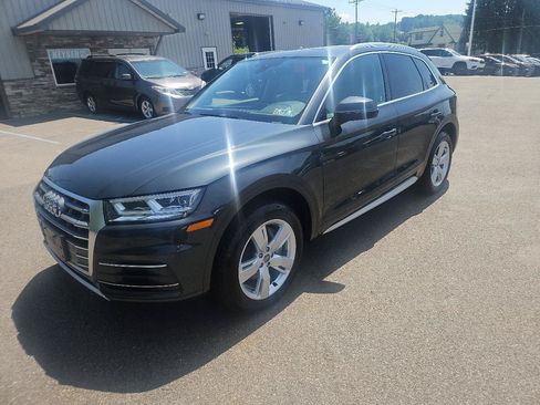 Used 2018 Audi Q5 2.0T Premium Plus w/ Premium Plus Package AWD/4WD image 7