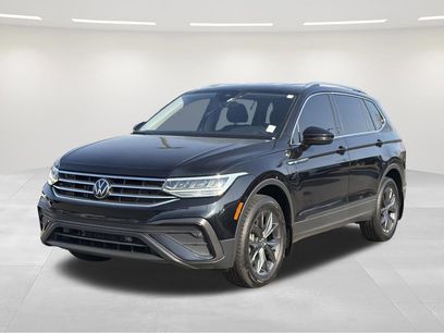 Used 2023 Volkswagen Tiguan SE