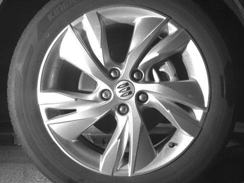 Used 2025 Buick Encore GX Preferred FWD image 13