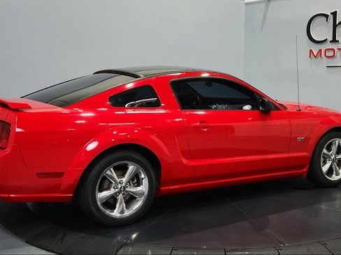 Used 2006 Ford Mustang GT RWD image 12