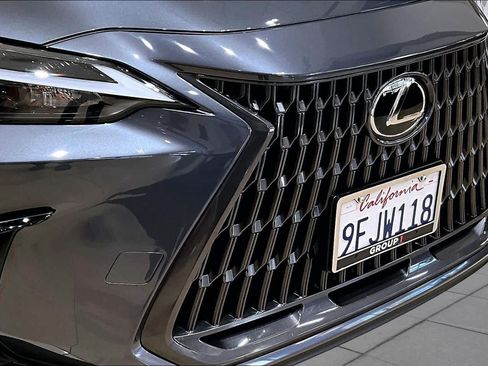 Certified 2024 Lexus NX 250 FWD image 28