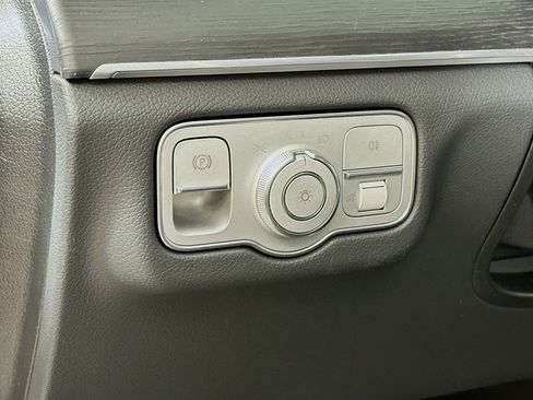 New 2026 Mercedes-Benz GLS 450 4MATIC image 10