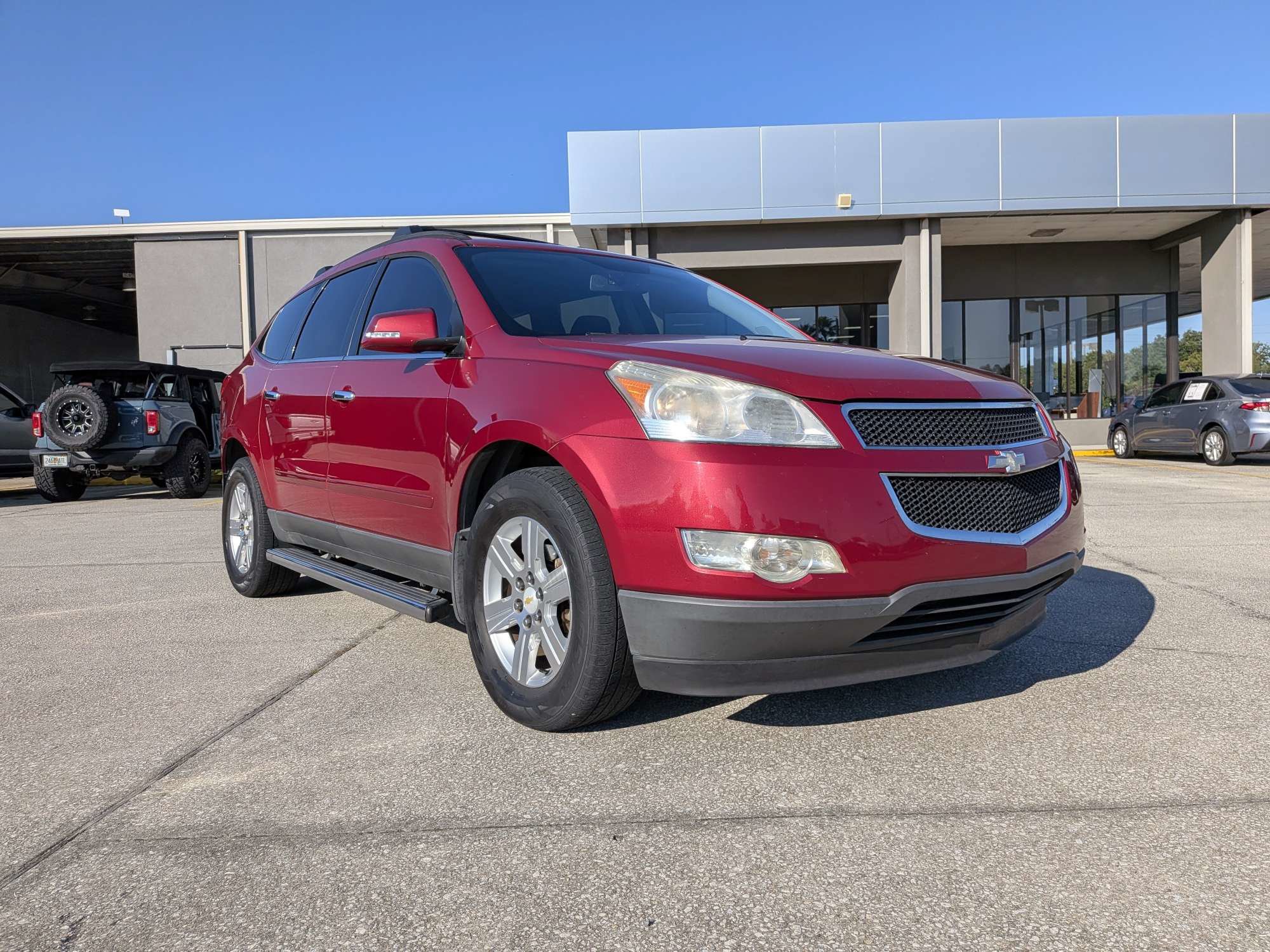 Used 2012 Chevrolet Traverse LT w/ LPO, 'HIT The Road' Package FWD image 2