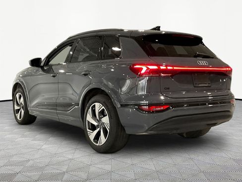 Used 2025 Audi Q6 e-tron Premium Plus AWD/4WD image 4