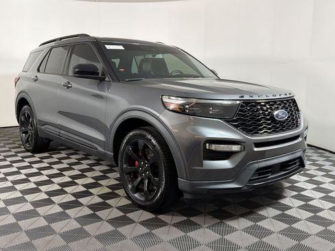 Used 2022 Ford Explorer ST w/ ST Street Pack AWD/4WD image 25