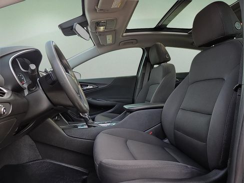 Used 2022 Chevrolet Malibu LT FWD image 14