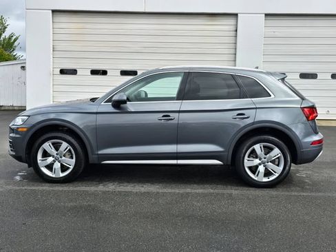 Used 2018 Audi Q5 2.0T Premium Plus w/ Premium Plus Package AWD/4WD image 2