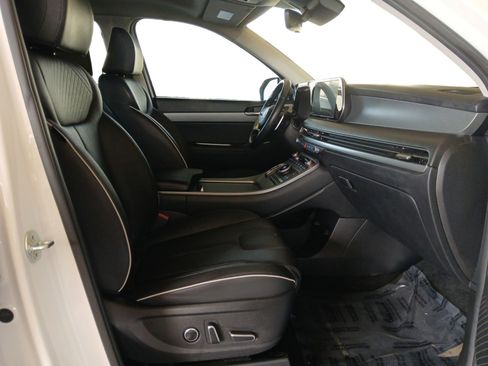 Used 2024 Hyundai Palisade SEL w/ Premium Package image 15