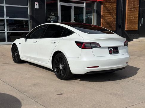 Used 2019 Tesla Model 3 Standard Range Plus RWD image 3