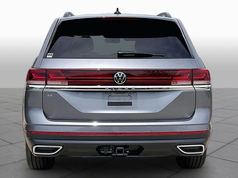 Used 2024 Volkswagen Atlas SE FWD image 5