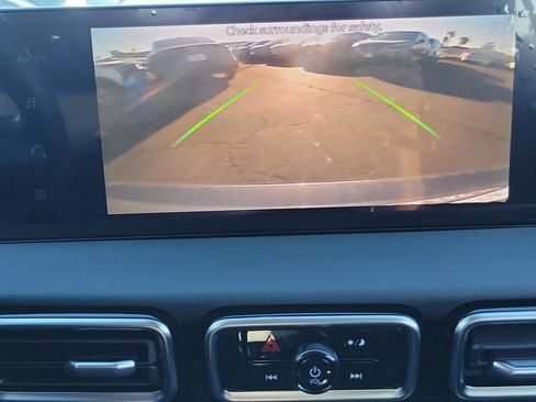New 2026 Nissan Sentra SV w/ Floor Mat Package FWD image 8