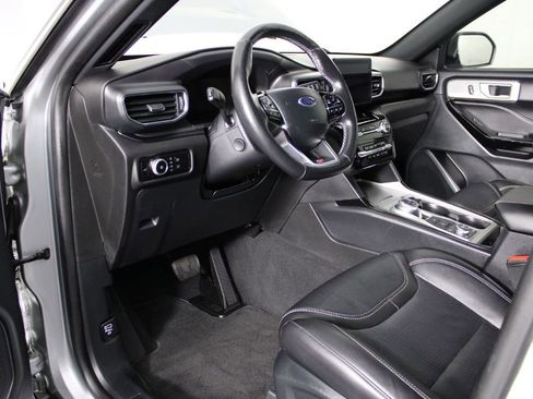 Used 2023 Ford Explorer ST w/ Equipment Group 401A image 19